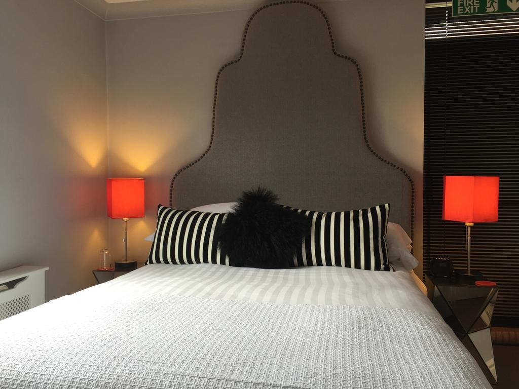 The Bijou Hotel Harrogate Kültér fotó