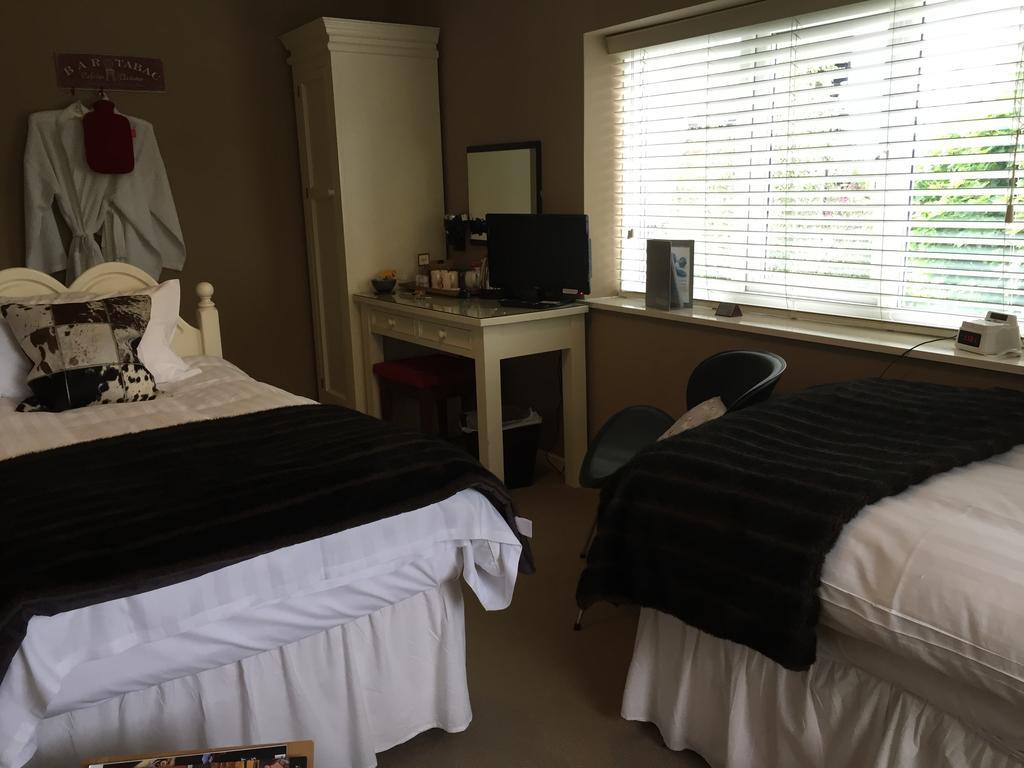 The Bijou Hotel Harrogate Kültér fotó